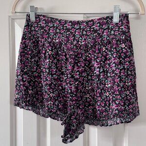 American Eagle Outfitters Floral Print Shorts Size XS Extra Small